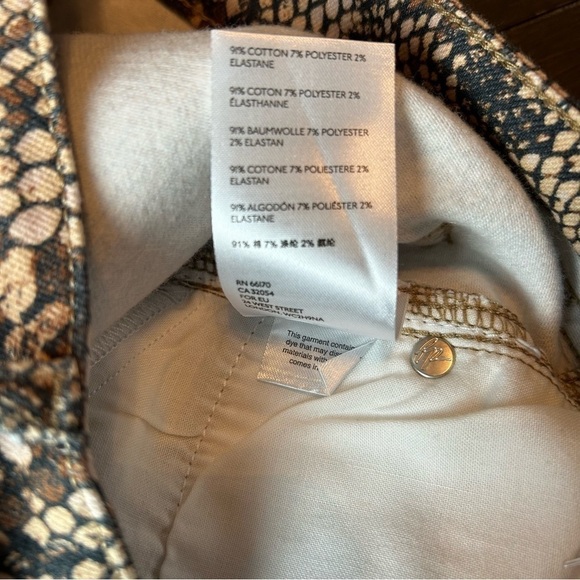 We The Free Faux Snakeskin Print Raw Hem Ankle High Rise Jeggings Sz.31 NWT - Picture 13 of 16